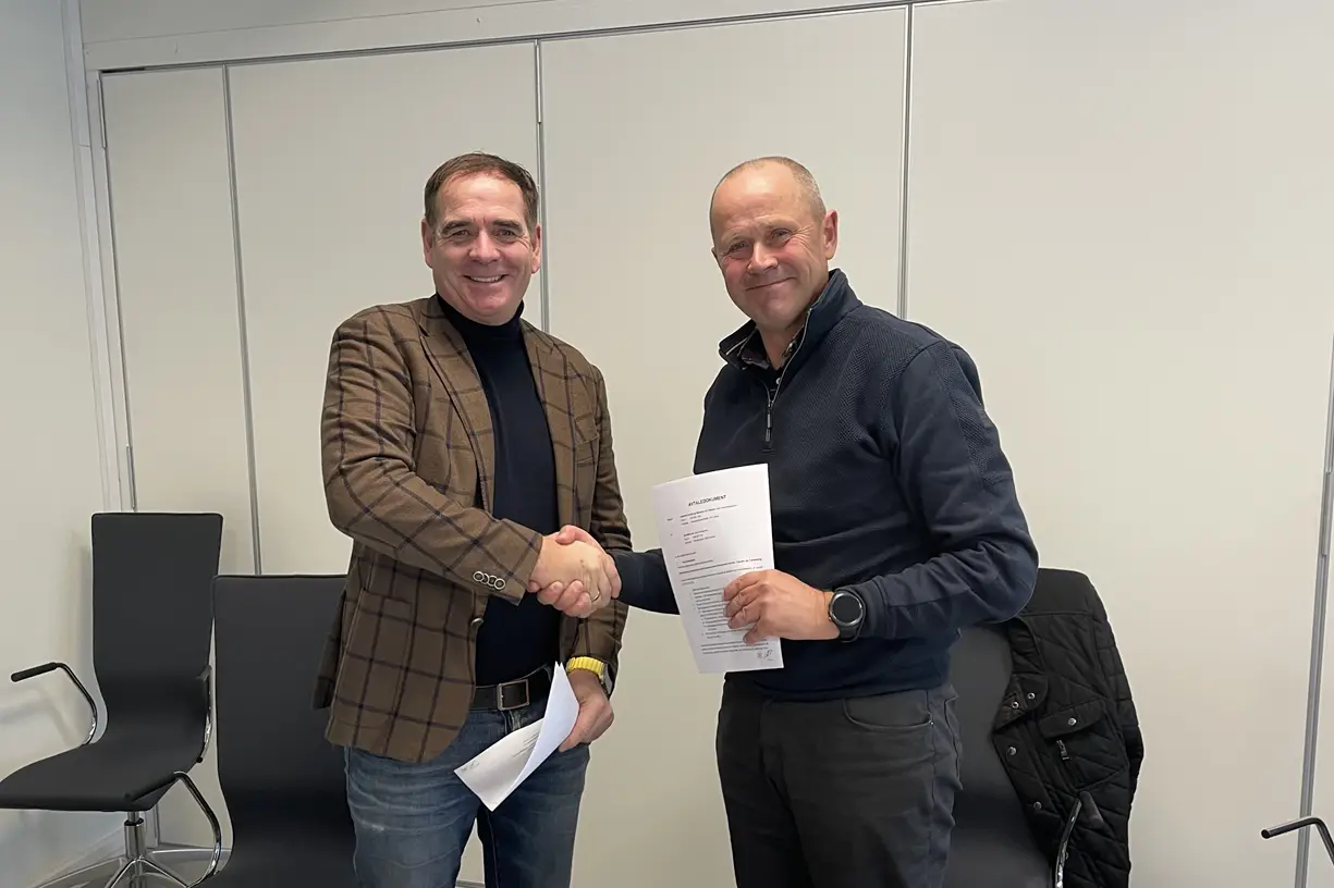 Kontraktssignering_1