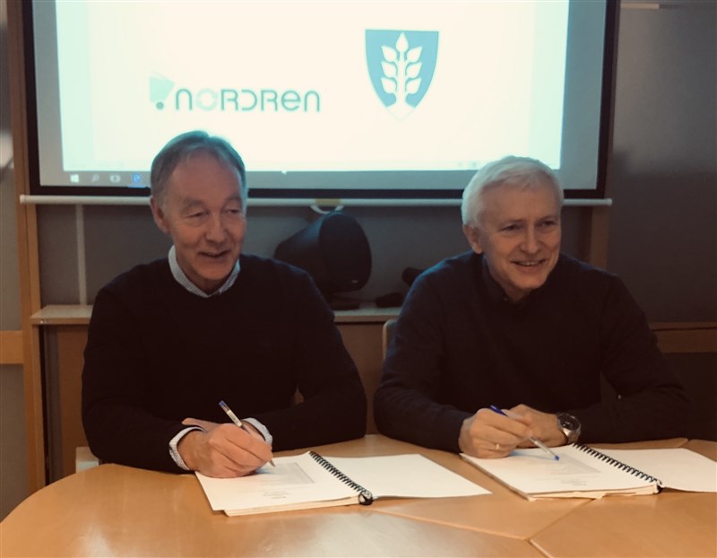 Larvik_kontraktssign