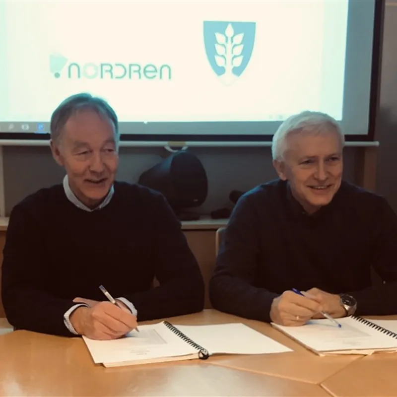 Larvik_kontraktssign